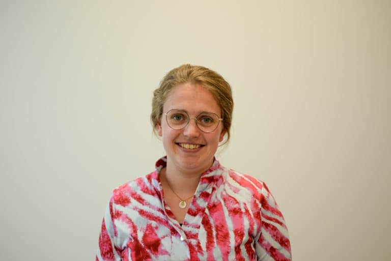 Foto van Teunieke (T.) van de Bunt – van der Linden